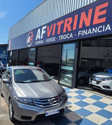 HONDA CITY 1.5 LX 16V FLEX 4P MANUAL HONDA CITY 1.5 LX 16V FLEX 4P MANUAL